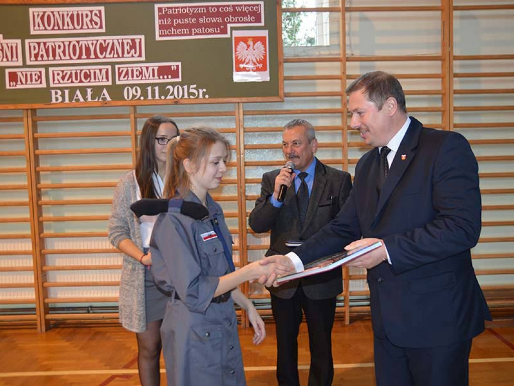 Fotorelacja z IV miejsko-gminnego konkursu pieśni patriotycznej
