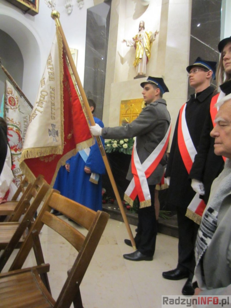 Msza św. w intencji Orląt Lwowskich w Katedrze Polowej Wojska Polskiego w Warszawie z udziałem Gimnazjum nr 1