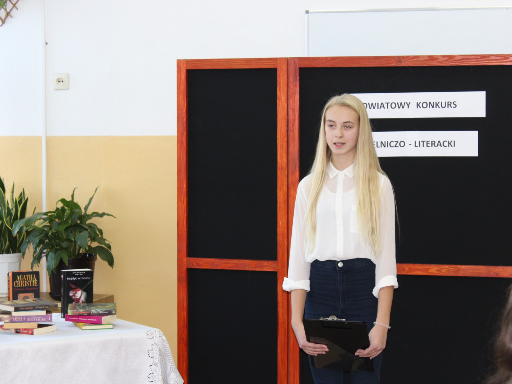 III Powiatowy Konkurs Czytelniczo - Literacki w Gimnazjum nr 2