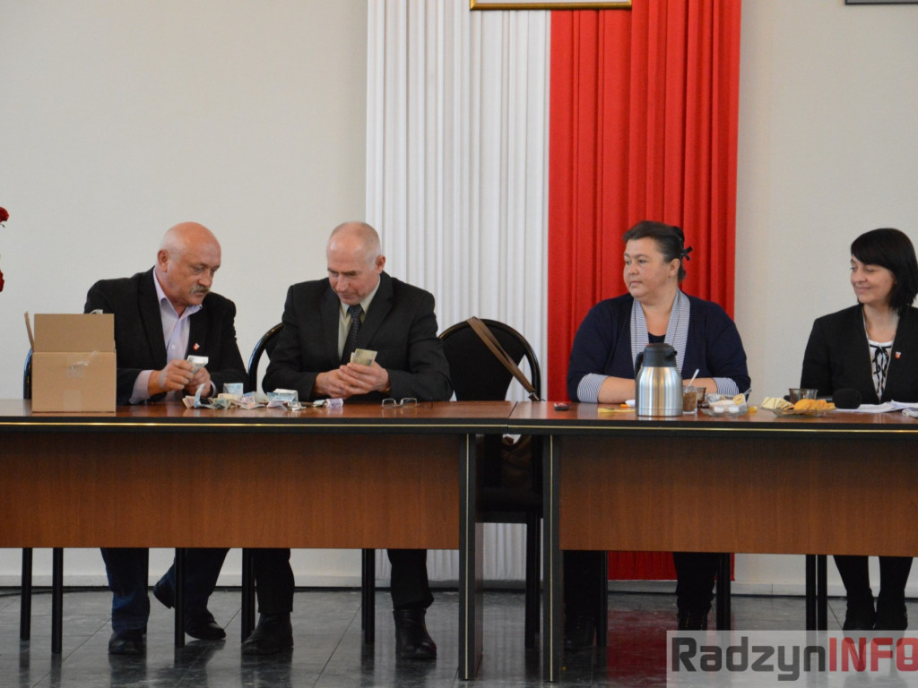 Zbierali pieniądze dla chorego Adasia