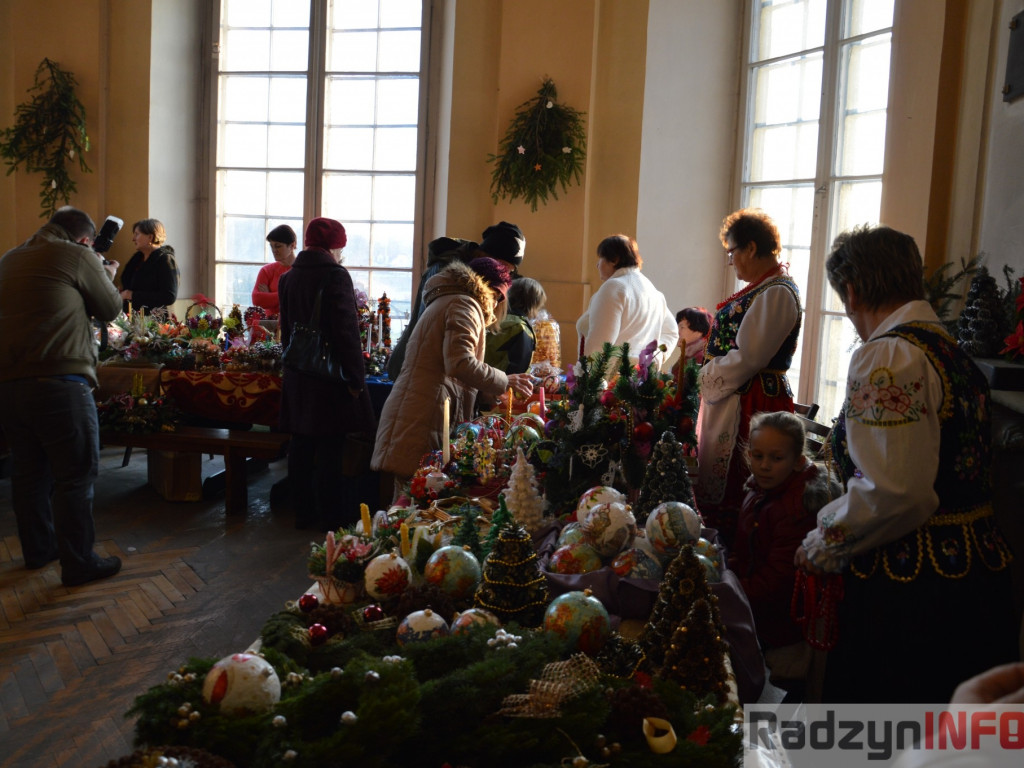 Święta w pałacu Potockich, czyli Kiermasz Mikołajkowy - Fotorelacja