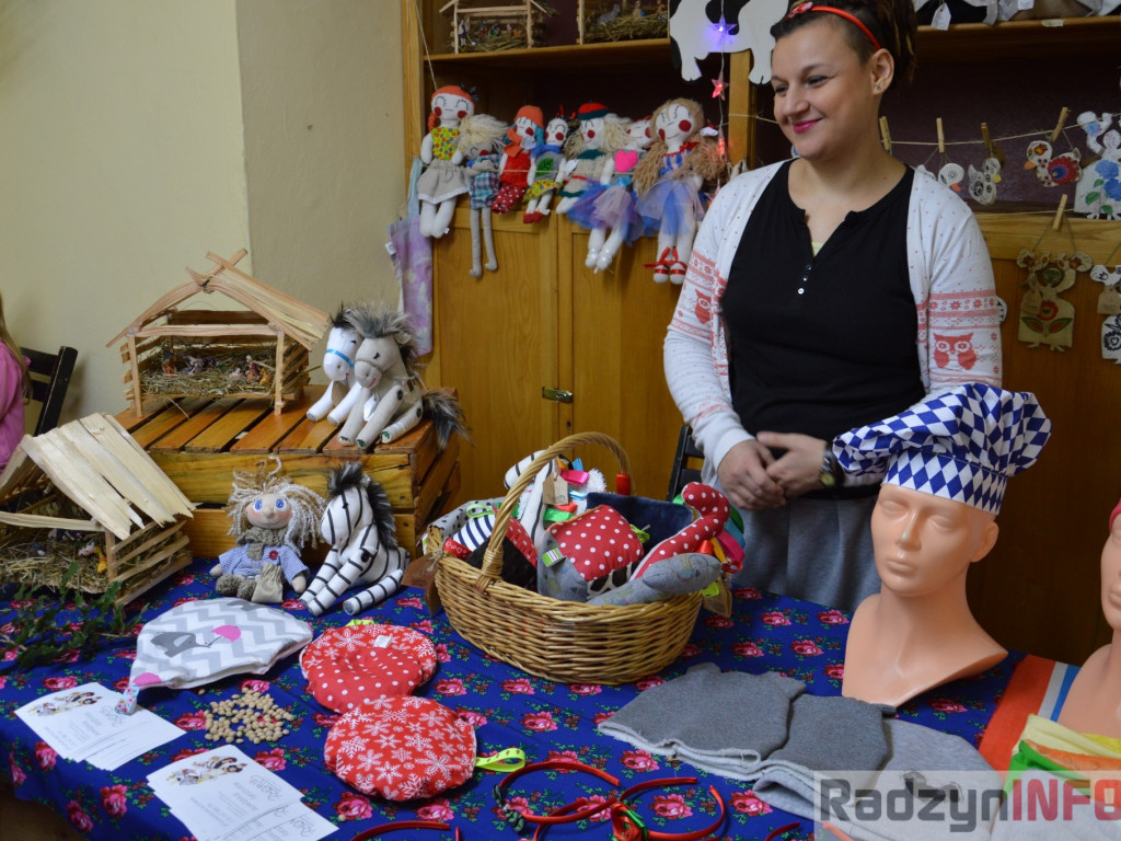 Święta w pałacu Potockich, czyli Kiermasz Mikołajkowy - Fotorelacja