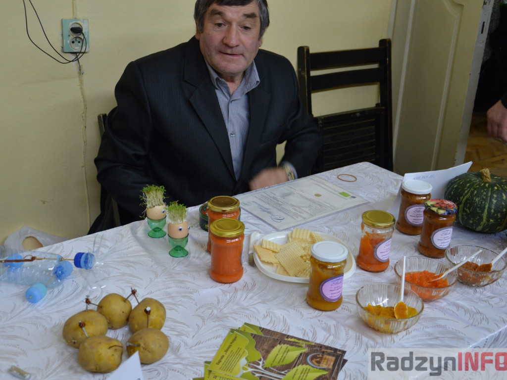Święta w pałacu Potockich, czyli Kiermasz Mikołajkowy - Fotorelacja