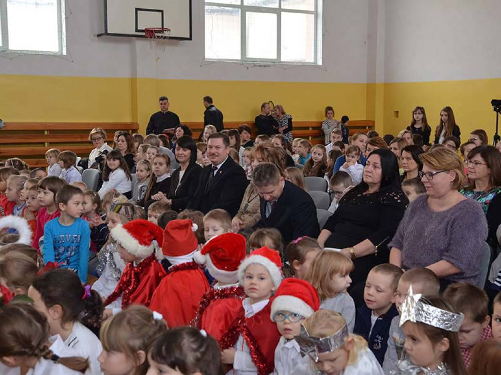 Fotorelacja z gminnego konkursu kolęd i pastorałek