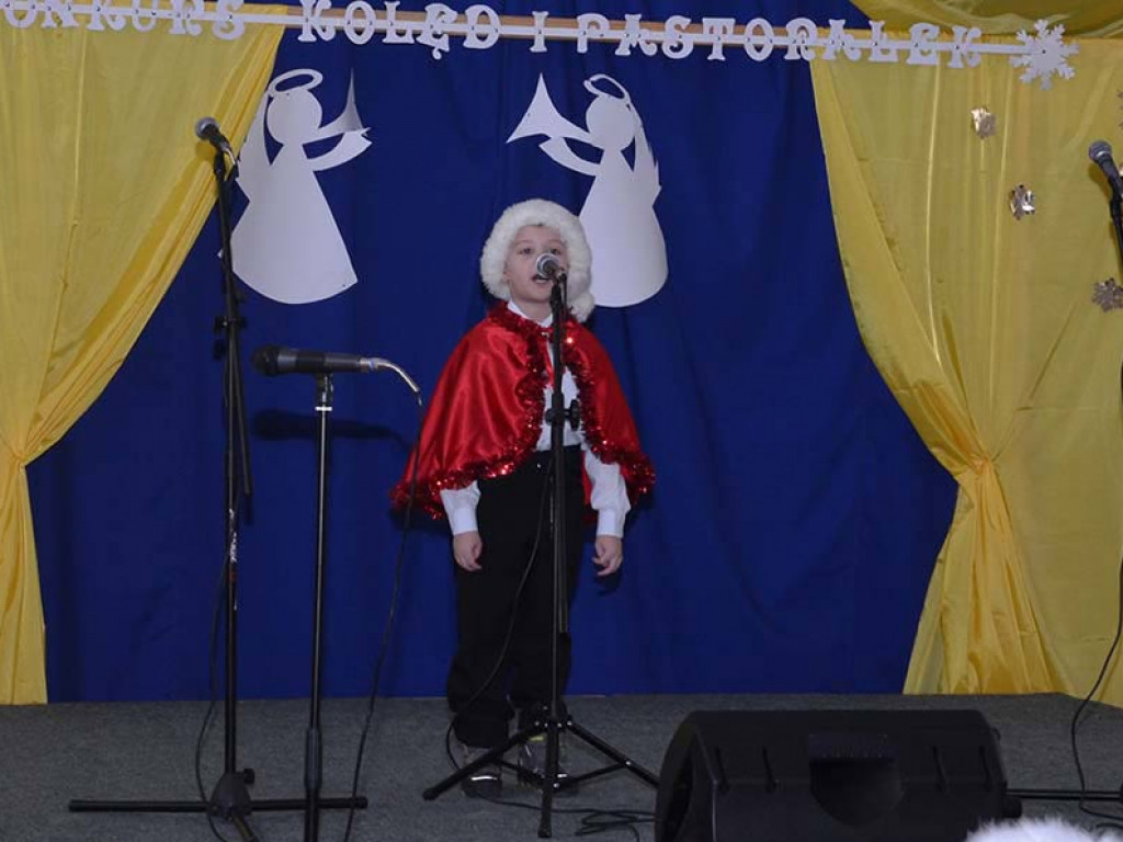 Fotorelacja z gminnego konkursu kolęd i pastorałek