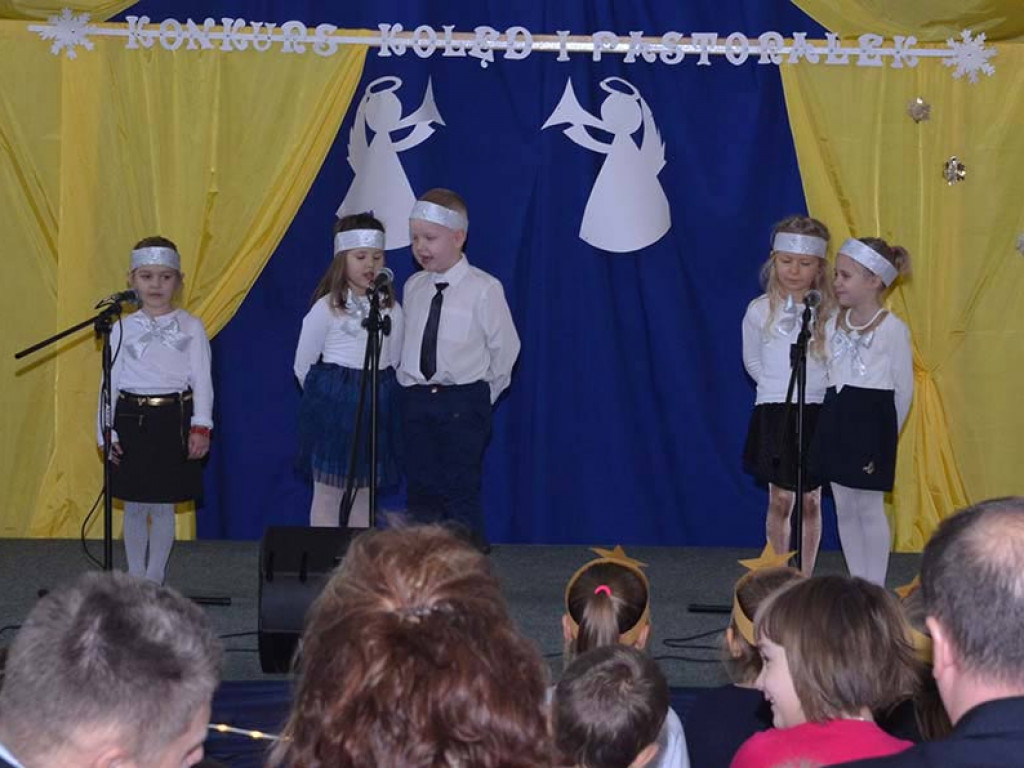 Fotorelacja z gminnego konkursu kolęd i pastorałek