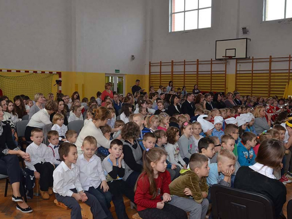Fotorelacja z gminnego konkursu kolęd i pastorałek
