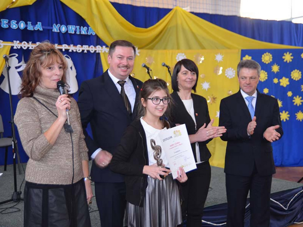 Fotorelacja z gminnego konkursu kolęd i pastorałek