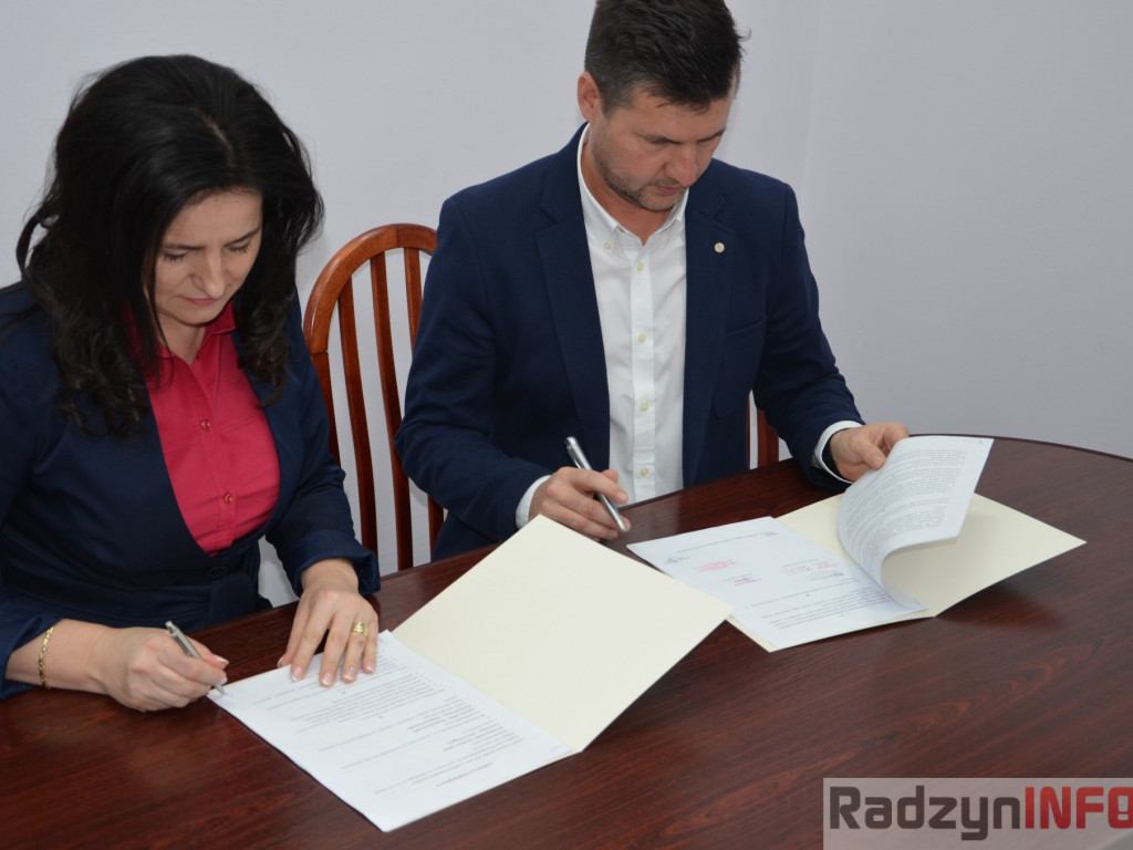 Zespół Szkół Ponadgimnazjalnych im. Jana Pawła II stawia na edukację