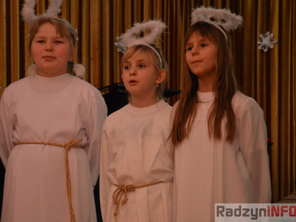 Kolędowanie w Państwowej Szkole Muzycznej w Radzyniu Podlaskim