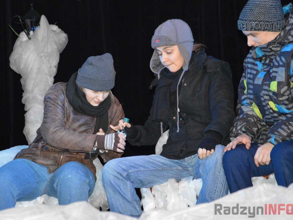 Przedświąteczny wieczór z teatrem 