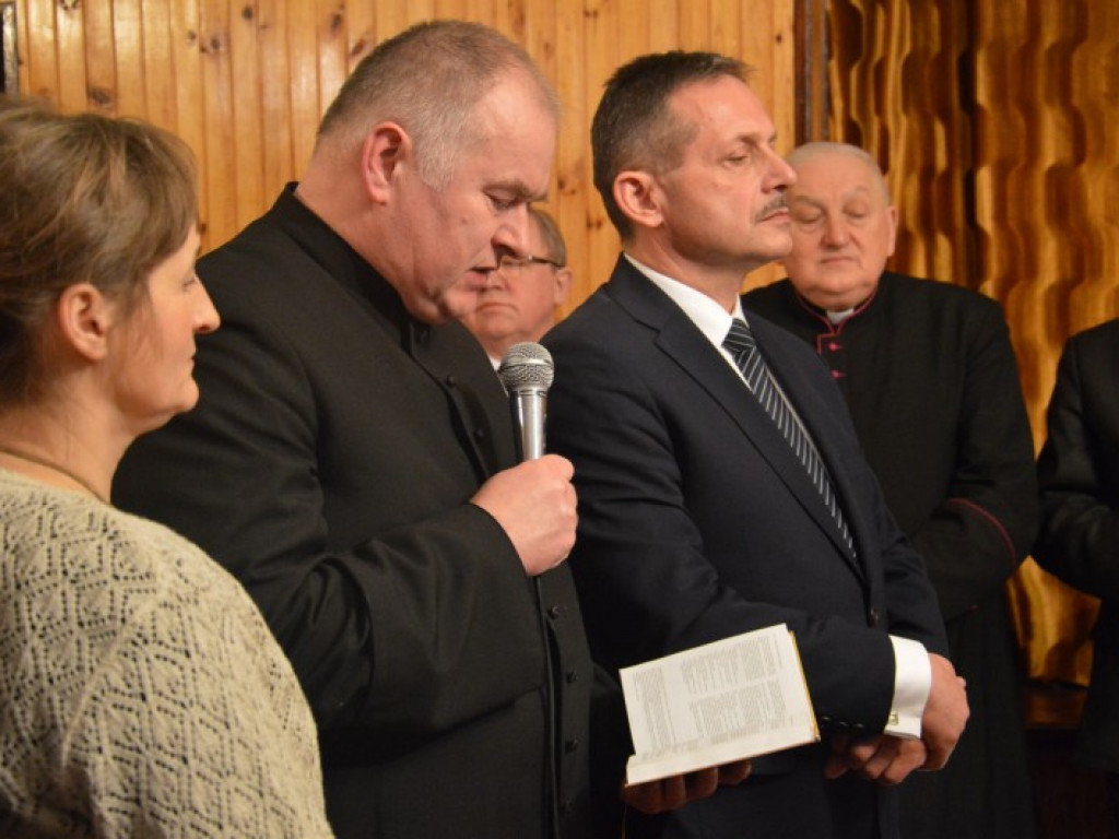 Wystąpienia uczestników spotkania opłatkowego środowisk prawicowych