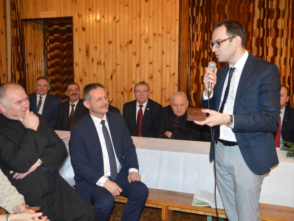 Wystąpienia uczestników spotkania opłatkowego środowisk prawicowych