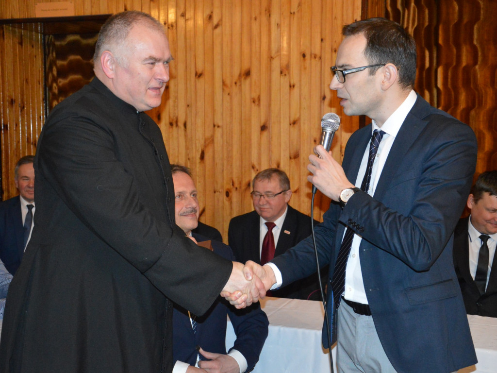 Wystąpienia uczestników spotkania opłatkowego środowisk prawicowych