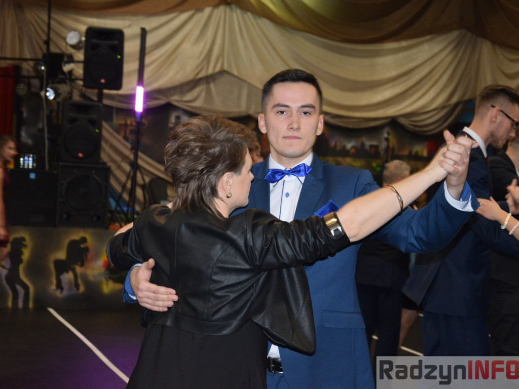 Poloneza czas zacząć, czyli Studniówka w ZSP