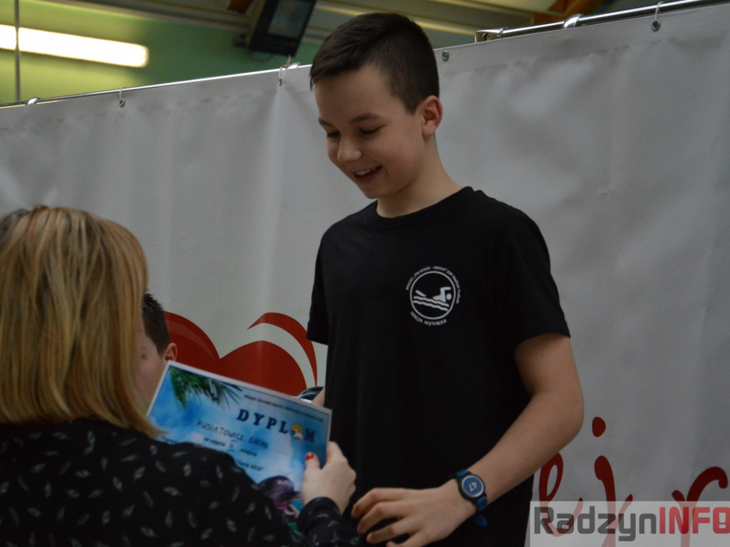 Otwarte zawody pływackie 