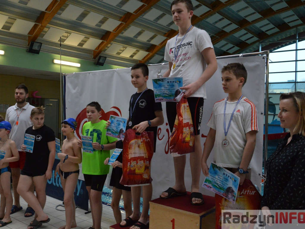 Otwarte zawody pływackie 