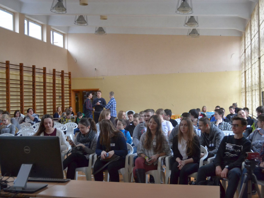 Komputerowe ferie w radzyńskim LO