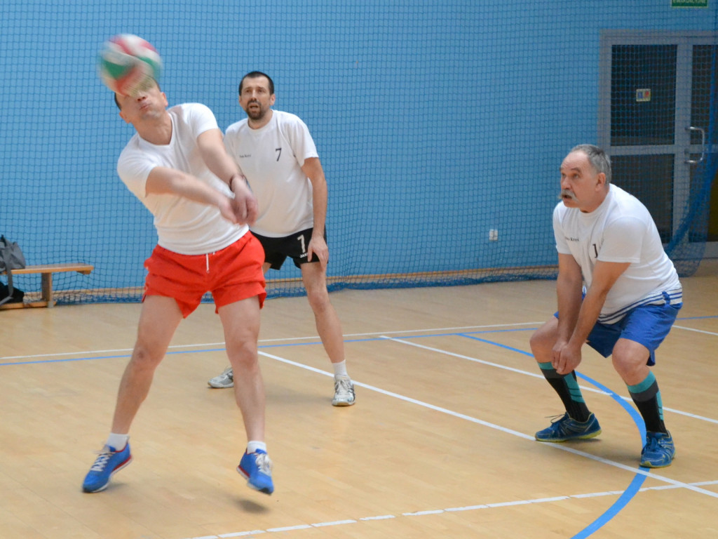 Puchar Ligii dla Turovi, Straż wygrywa IV Turniej Ligii Oldboys