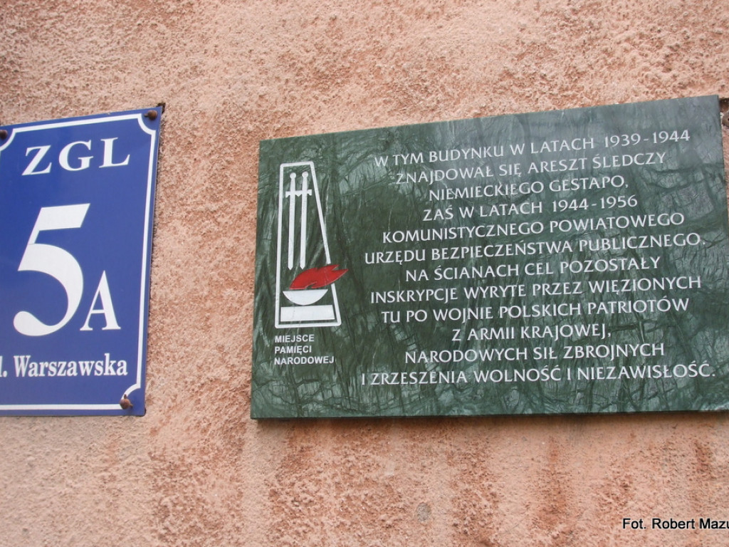 Zapraszamy na pokaz diaporamy i odsłonięcie nowej tablicy