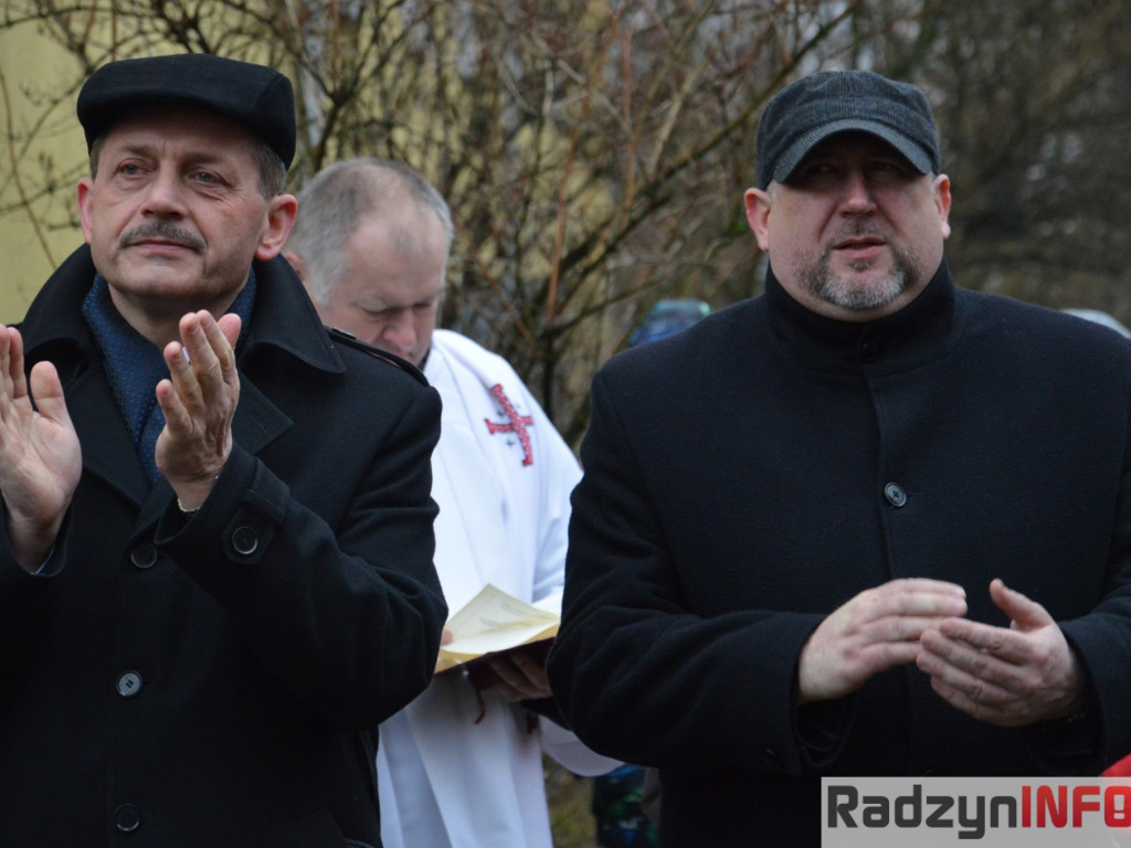 Wigilia Dnia Żołnierzy Wyklętych, czyli pokaz diaporamy i odsłonięcie nowej tablicy