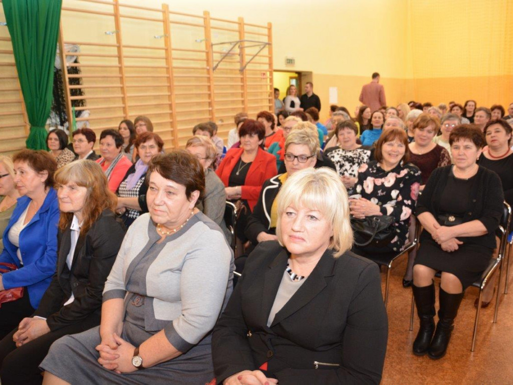 Być kobietą, czyli fotorelacja z Gminnego Dnia Kobiet