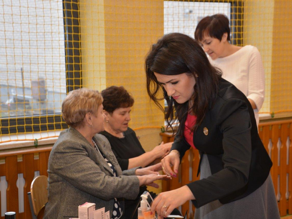 Być kobietą, czyli fotorelacja z Gminnego Dnia Kobiet
