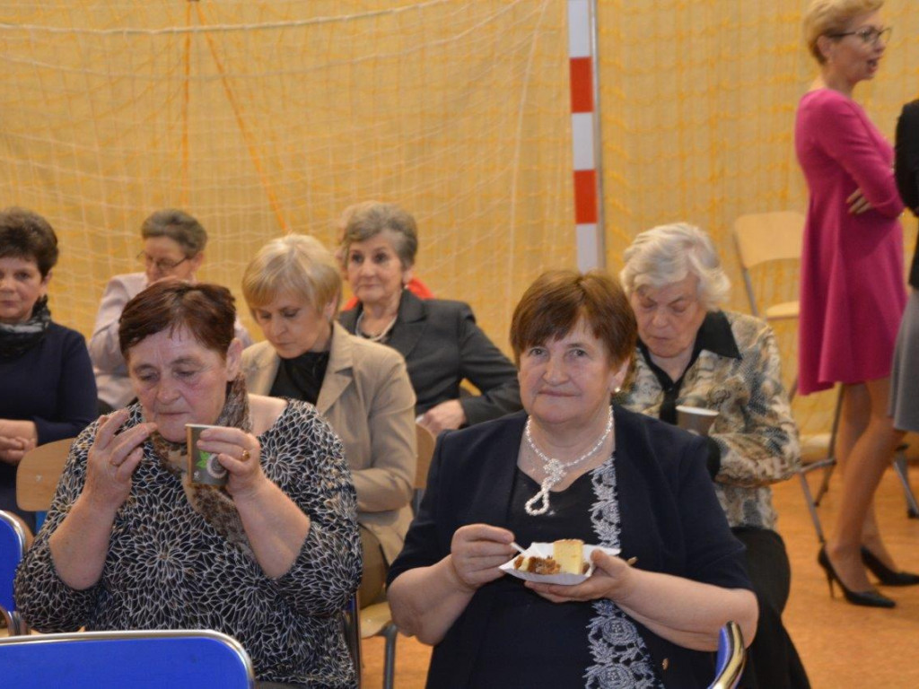 Być kobietą, czyli fotorelacja z Gminnego Dnia Kobiet