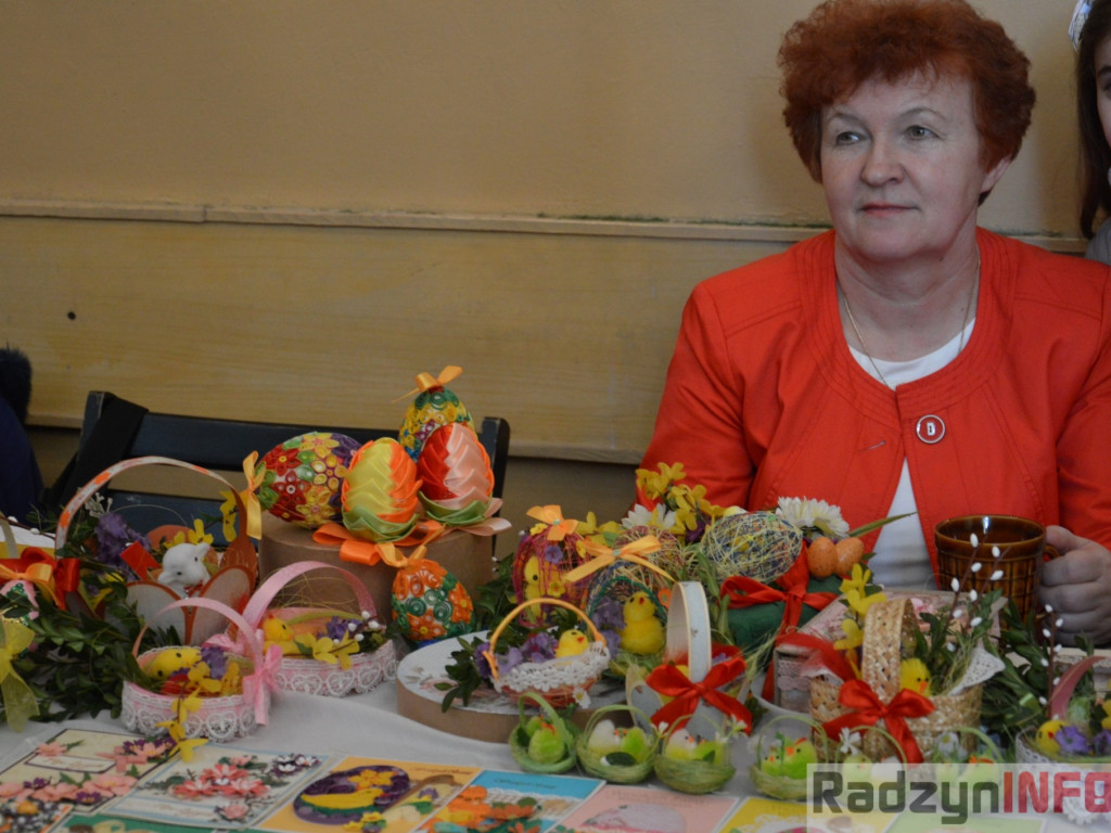 Kiermasz Wiosenny w pałacu Potockich