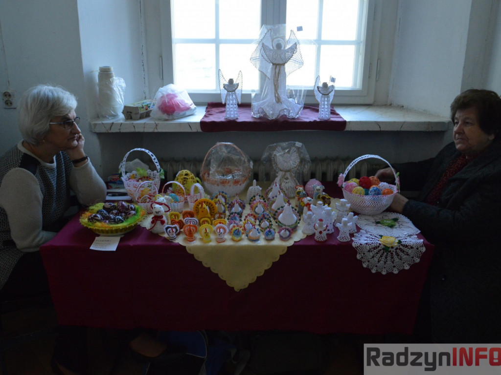 Kiermasz Wiosenny w pałacu Potockich