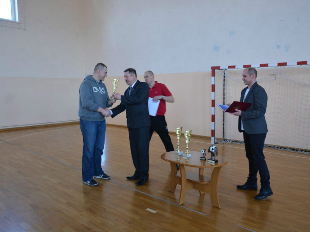 Strażacy zmierzyli się na boisku