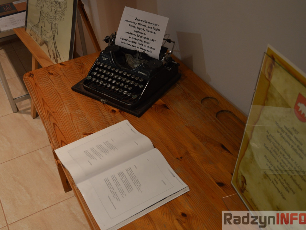 Z biblioteką za pan brat