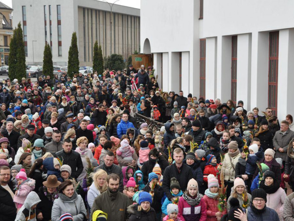 Niedziela Palmowa i Droga Krzyżowa