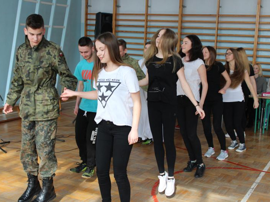 Dzień Wiosny w Gimnazjum Nr 2