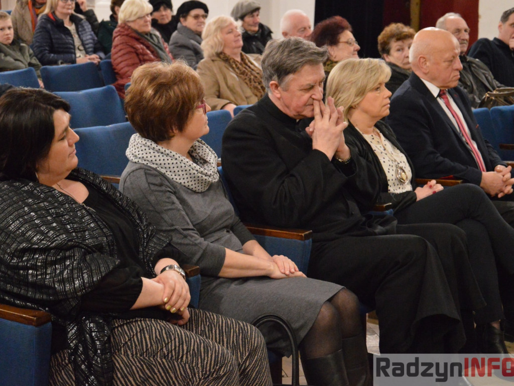 Misterium Wielkanocne w wykonaniu teatru Hokus-Pokus