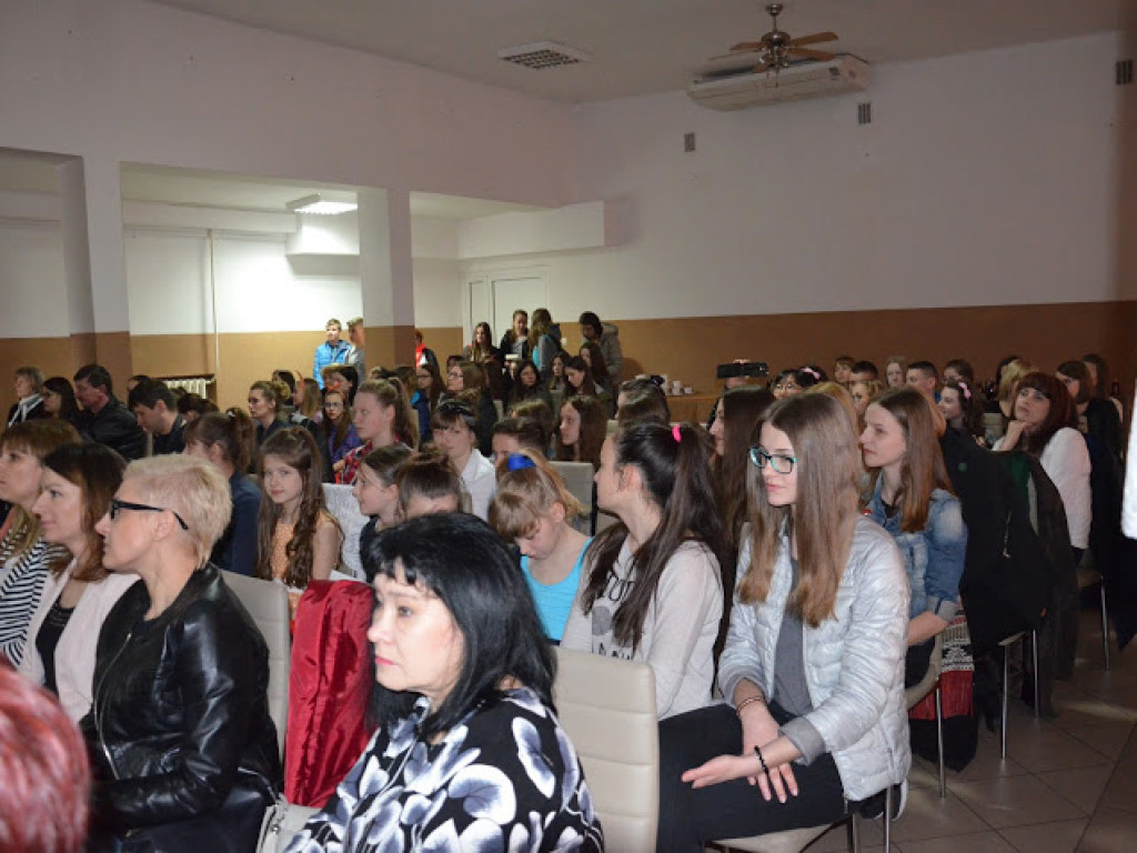 Połączyli przyjemne z pożytecznym, czyli Konkurs Piosenki Angielskiej w Ulanie
