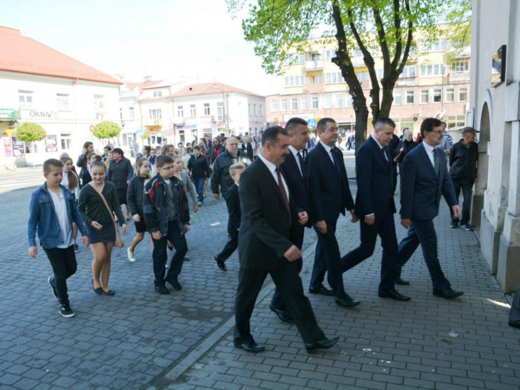 Relacja z obchodów Konstytucji 3 Maja