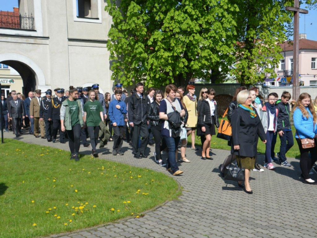 Relacja z obchodów Konstytucji 3 Maja
