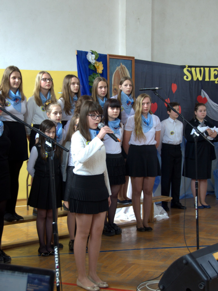 Dzień patrona Szkoły Podstawowej w Białce - Św. Jana Pawła II