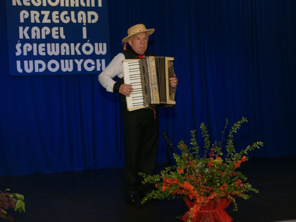 Piękno ludowej kultury, czyli Regionalny Przegląd Kapel i Śpiewaków Ludowych w Kąkolewnicy