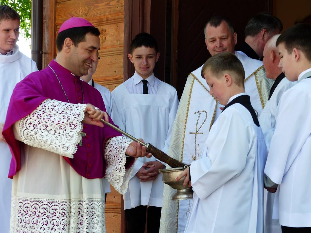 Dzień Patrona, ks. Lucjana Niedzielaka w Zespole Oświatowym w Polskowoli