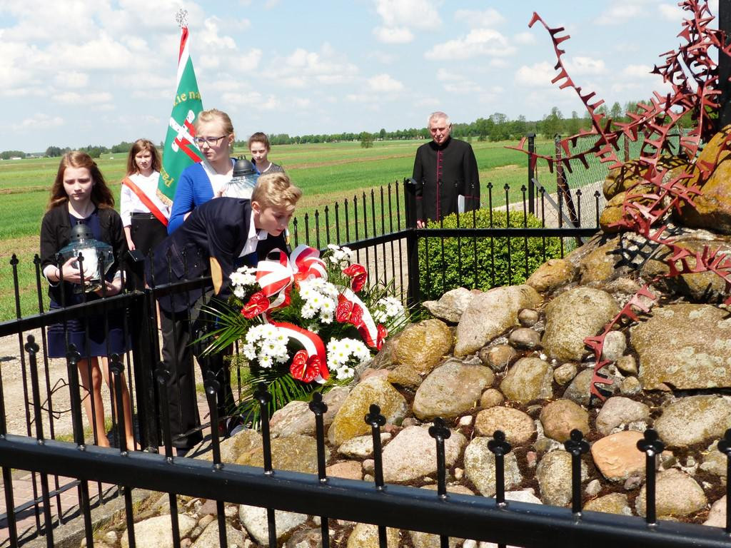 Dzień Patrona, ks. Lucjana Niedzielaka w Zespole Oświatowym w Polskowoli