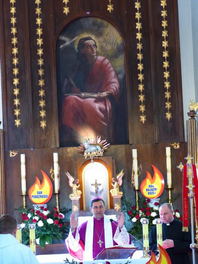 Dzień Patrona, ks. Lucjana Niedzielaka w Zespole Oświatowym w Polskowoli