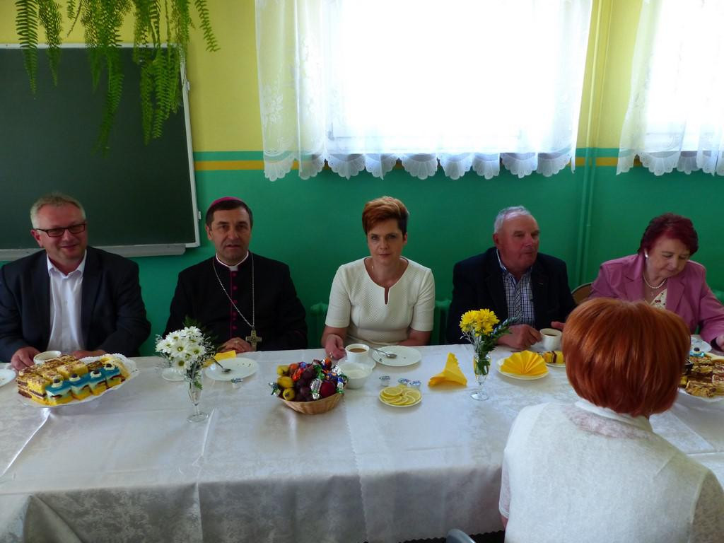 Dzień Patrona, ks. Lucjana Niedzielaka w Zespole Oświatowym w Polskowoli