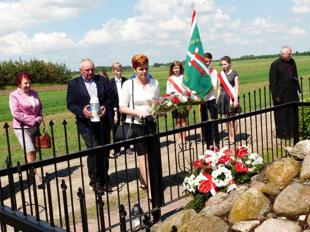 Dzień Patrona, ks. Lucjana Niedzielaka w Zespole Oświatowym w Polskowoli