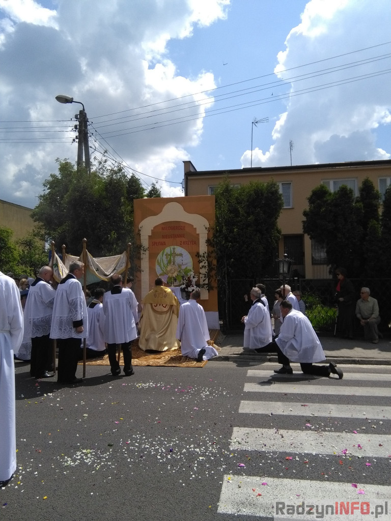 Wiem, za Kim idę - procesja Bożego Ciała w sanktuarium MBNP