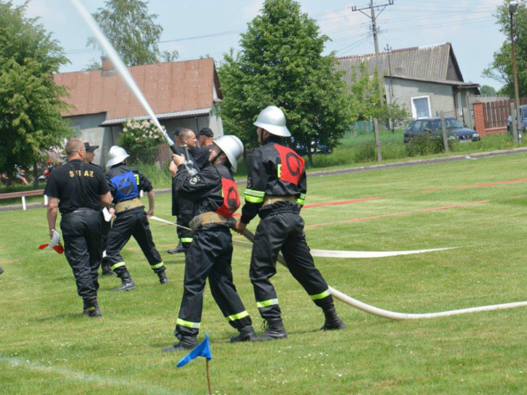 Zmagania strażaków z OSP