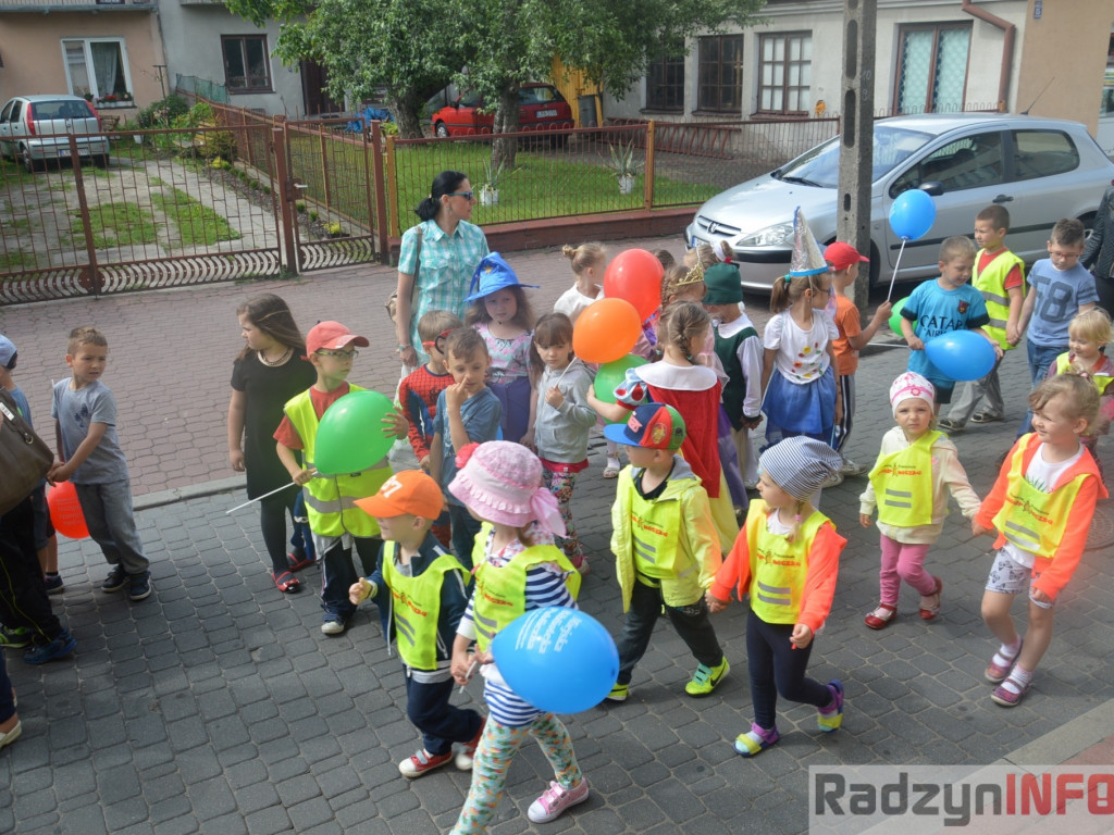 Radzyniacy czytali bajki i wiersze dzieciom