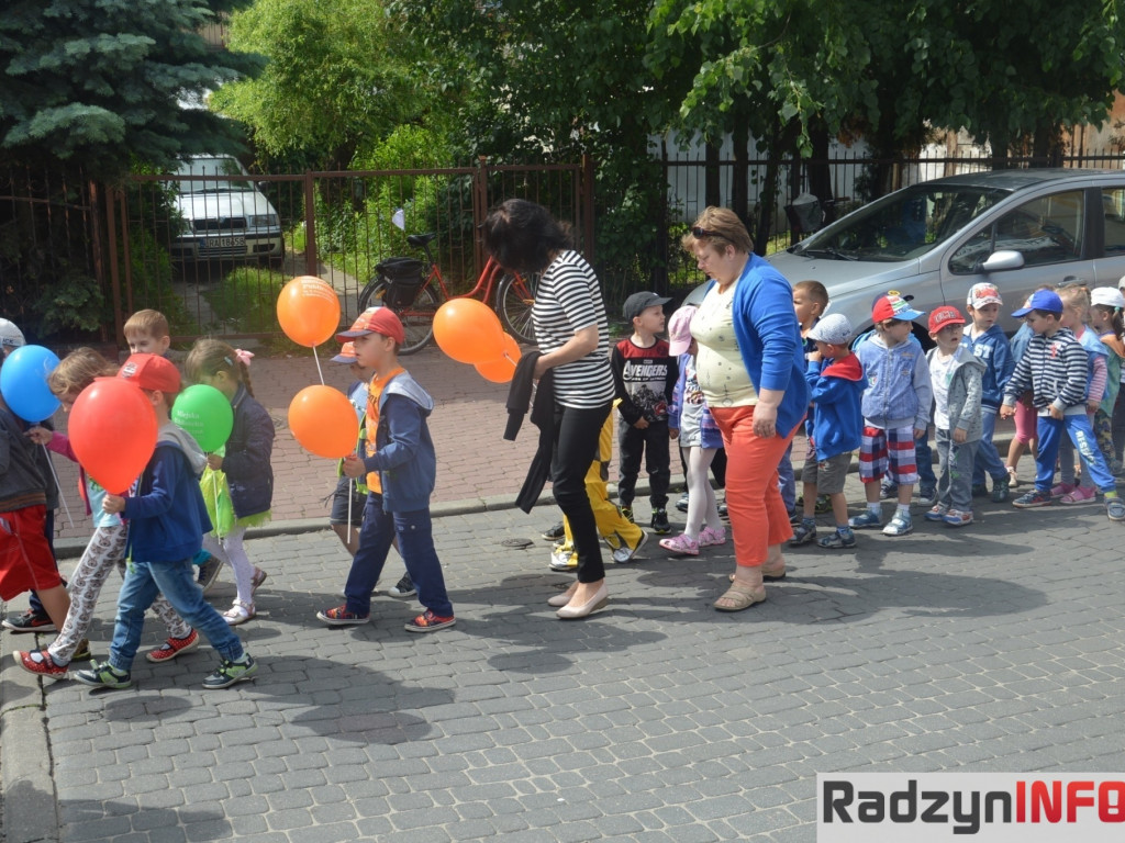Radzyniacy czytali bajki i wiersze dzieciom