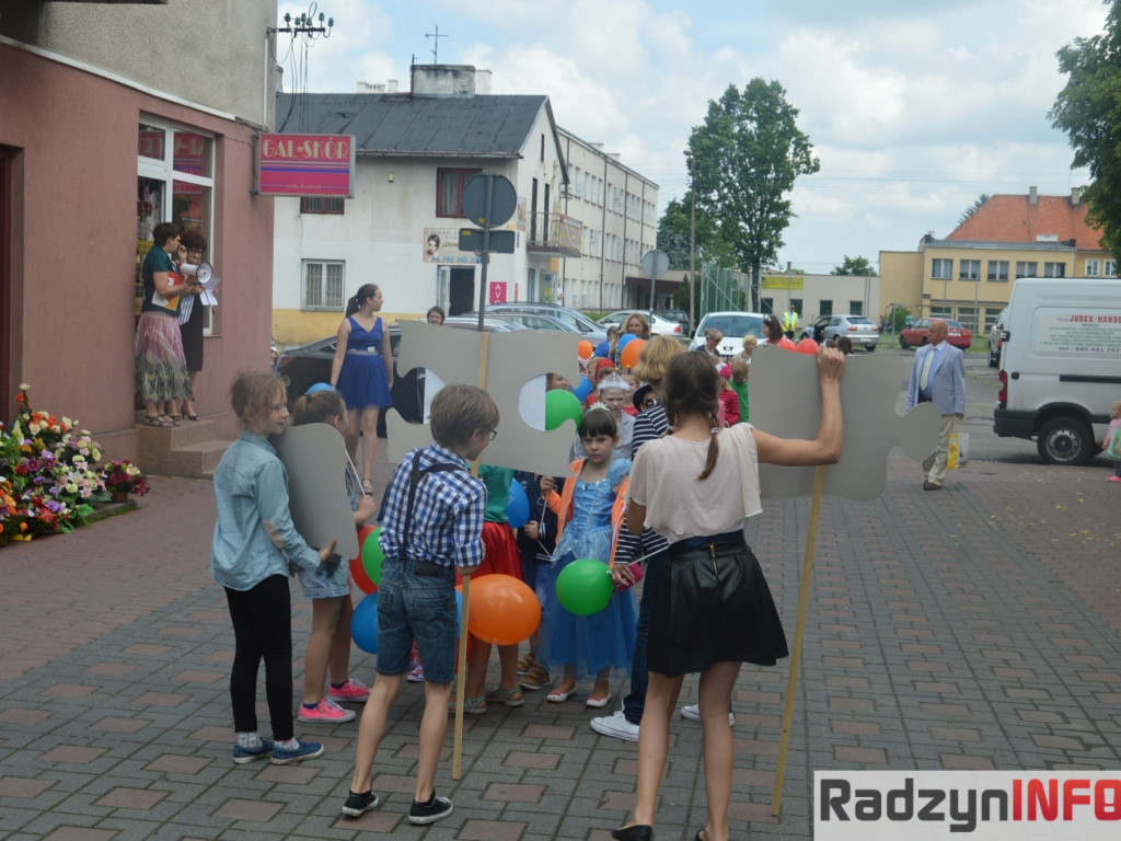 Radzyniacy czytali bajki i wiersze dzieciom